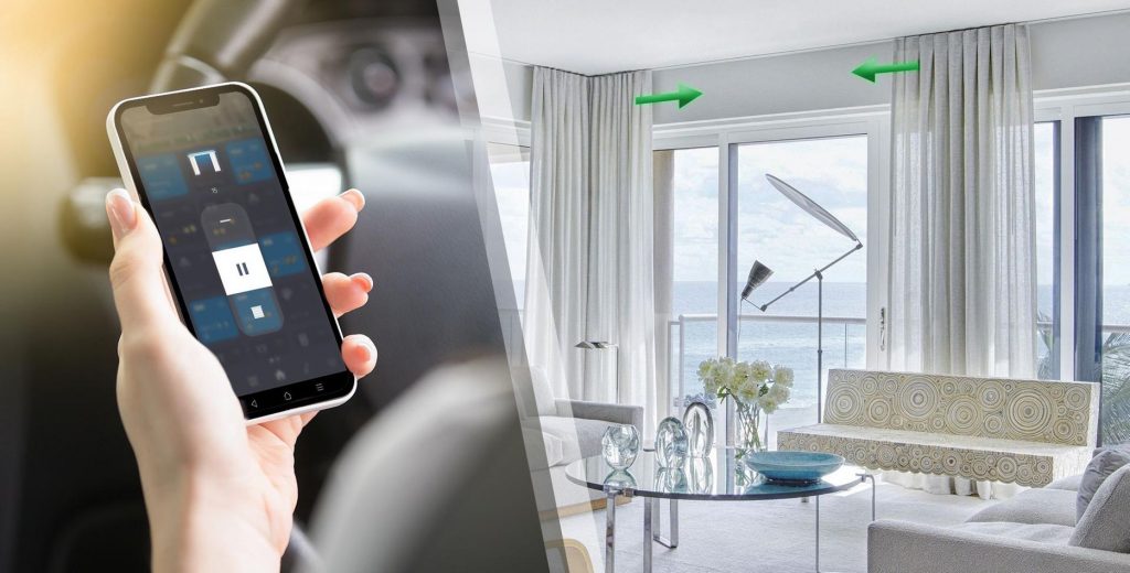 Rèm vải tự động điều khiển qua điện thoại thông minh trong phòng khách hiện đại