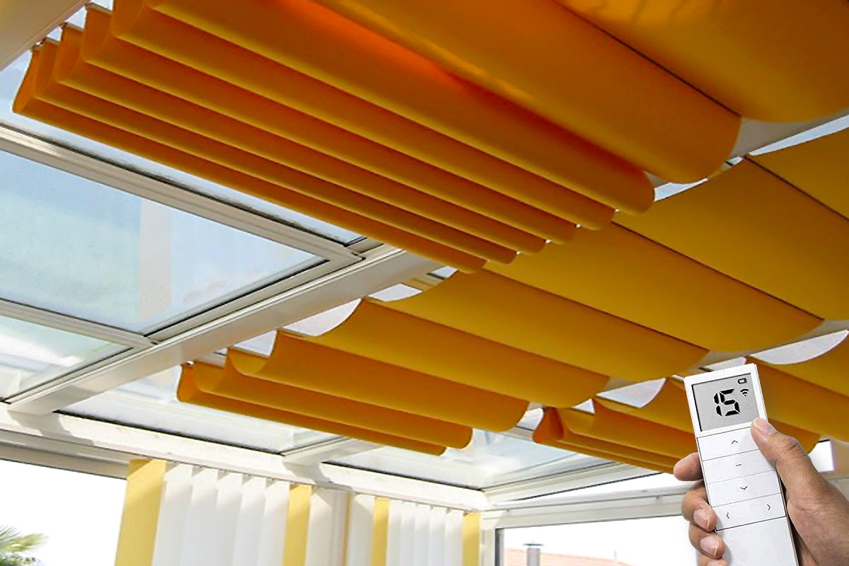 Thi công rèm trần tự động tại TPHCM cho nhà kính và giếng trời