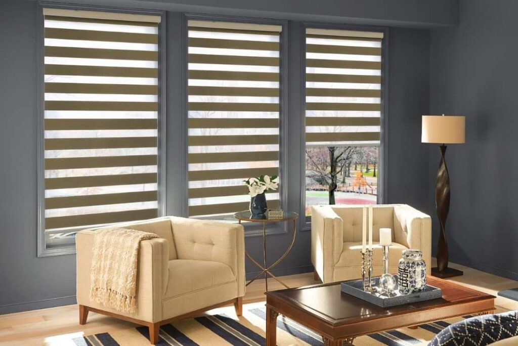 Điều khiển rèm cầu vồng qua smartphone tiện dụng