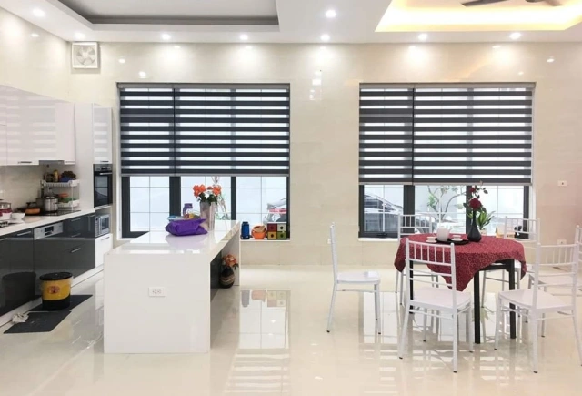 Mẫu rèm cầu vồng che sáng 100% kết hợp ánh sáng linh hoạt