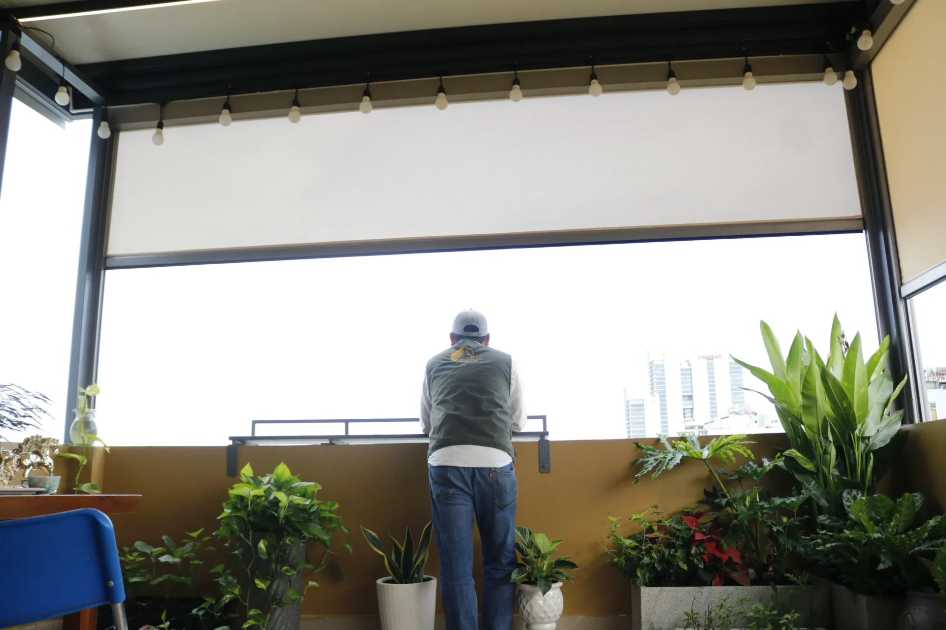 Mẫu rèm cuốn nhựa PVC chống thấm mưa hiệu quả