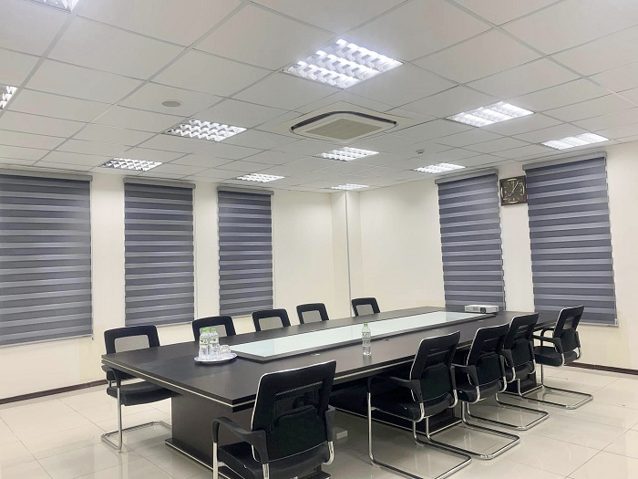 Rèm cầu vồng bền đẹp dễ vệ sinh cho trường học