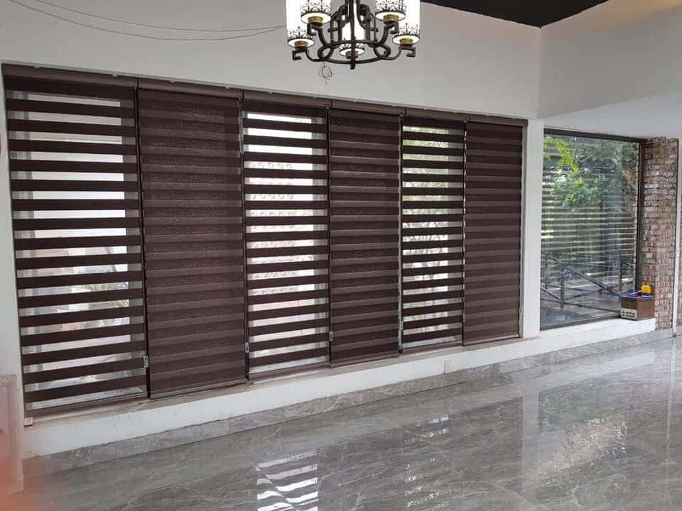 Rèm cầu vồng chống nắng cách nhiệt cho không gian bếp