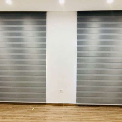 Rèm cầu vồng có bền không trong nắng nóng? Giải đáp chi tiết từ chuyên gia