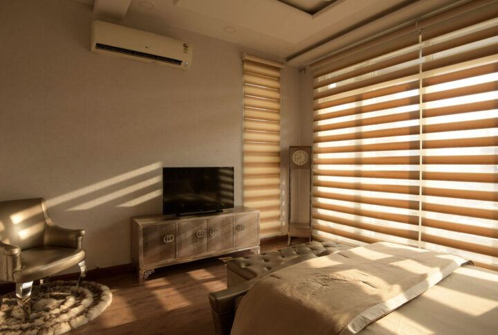 Mua rèm cầu vồng giá rẻ tại TPHCM – chất lượng tốt, thi công nhanh chóng