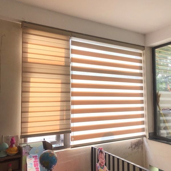 Rèm cầu vồng tự động motor Somfy vận hành êm ái