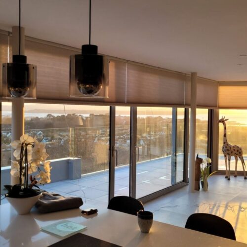 Rèm tổ ong hiện đại – phù hợp xu hướng nội thất 2025