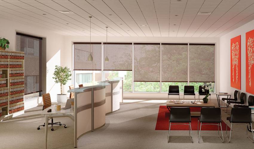 Rèm văn phòng cho studio sáng tạo tối ưu ánh sáng quay chụp