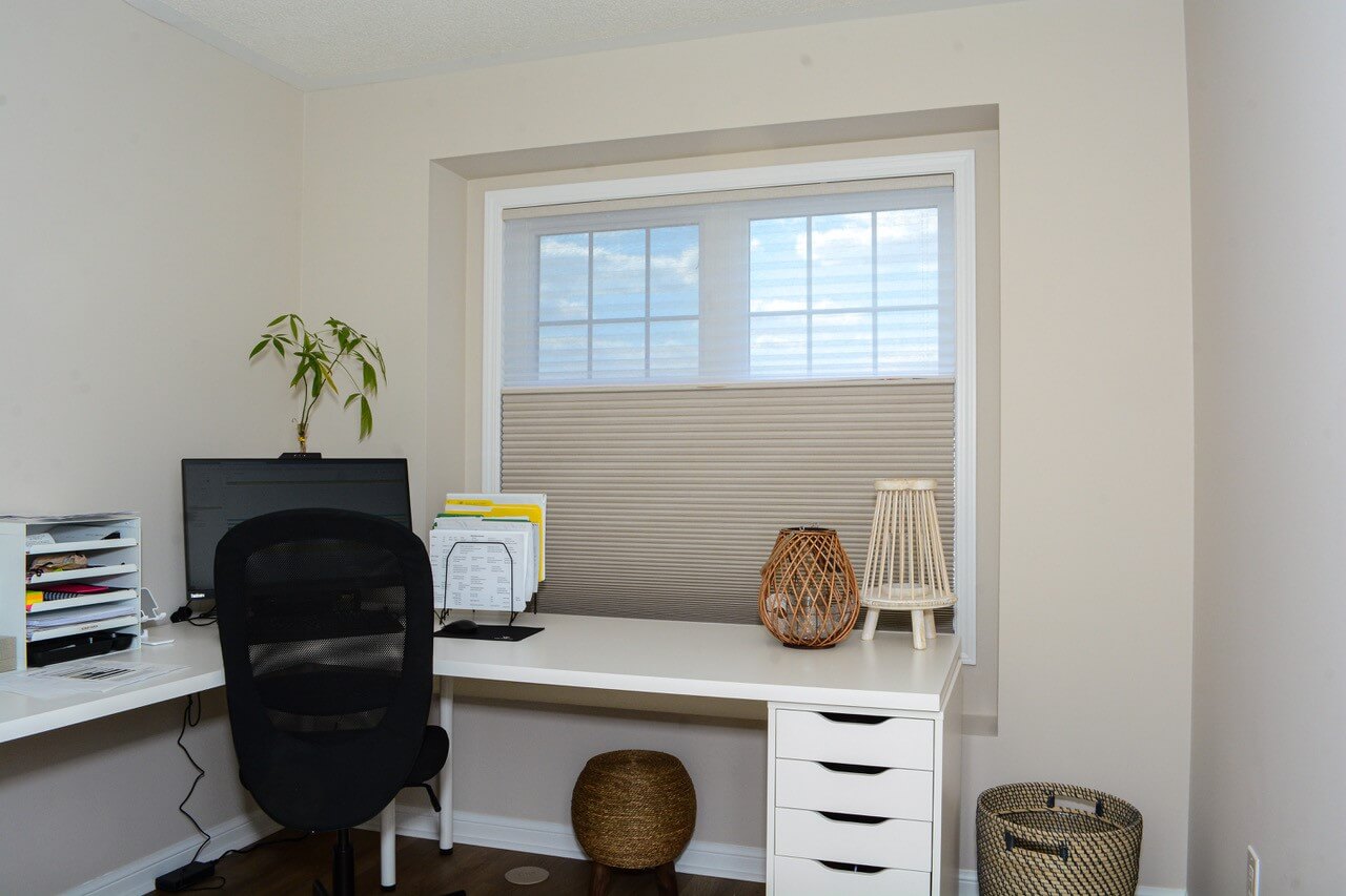 Phòng ngủ đẹp với rèm tổ ong Hàn Quốc sang trọng