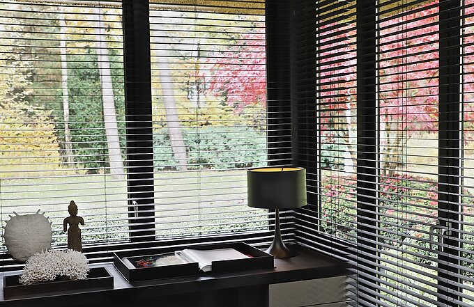 Ảnh rèm gỗ cho biệt thự tôn lên vẻ đẹp nội thất