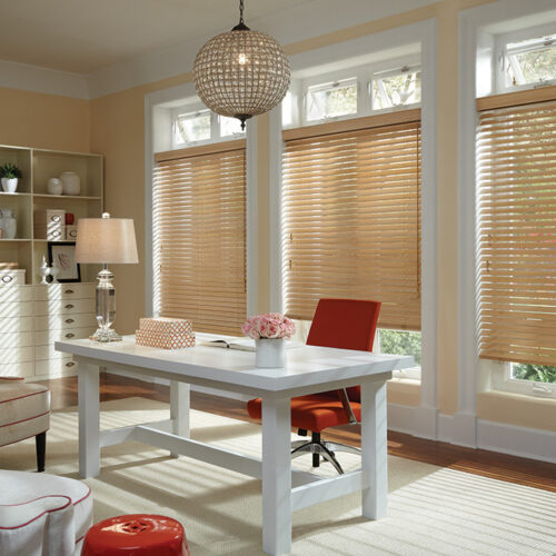 Rèm gỗ cho cửa nhôm Xingfa giúp che nắng hiệu quả, tăng tính thẩm mỹ và đồng bộ với hệ cửa nhôm cao cấp