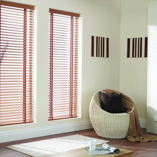 Dịch vụ rèm gỗ lắp đặt tận nơi nhanh chóng và chuyên nghiệp