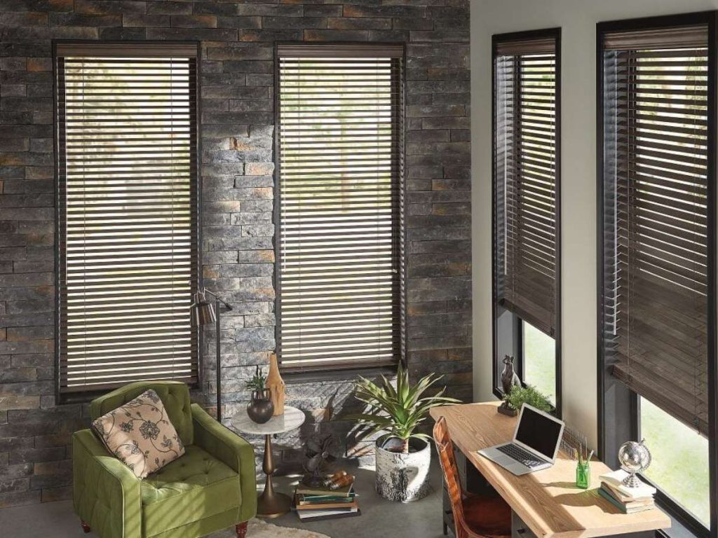 mẫu rèm gỗ walnut cao cấp sang trọng