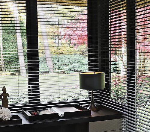 Rèm gỗ cấu tạo chi tiết từng bộ phận – Lá gỗ, thanh treo, dây thang và hệ vận hành