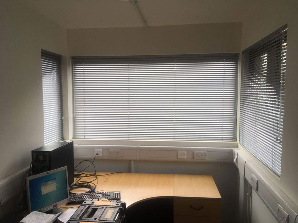 Rèm sáo nhôm hợp kim cao cấp lắp phòng khách