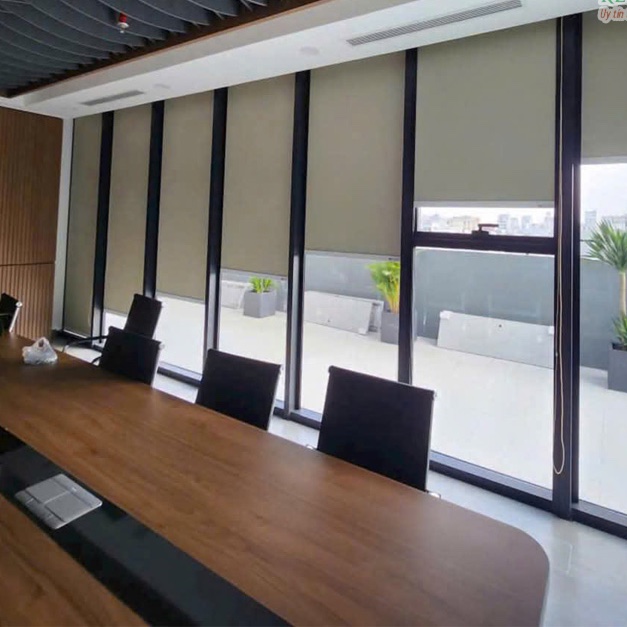 mẫu rèm cuốn cách nhiệt cao cấp cho không gian sống