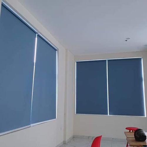 mẫu rèm cuốn cản nhiệt tiện lợi cho nhà phố