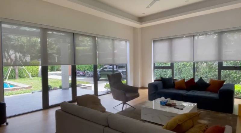 mẫu rèm cuốn vải mềm tạo cảm giác ấm cúng