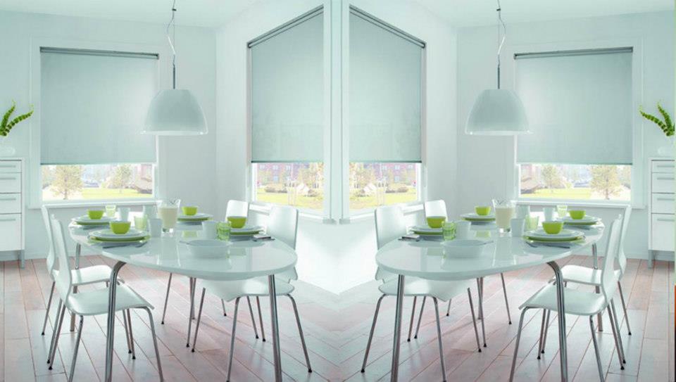 rèm cuốn vải phủ nhựa chống nước dùng cho ngoài trời