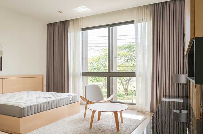 Thiết kế rèm cửa đẹp bình thạnh tông màu kem sang trọng