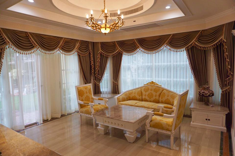 rèm cửa đẹp cổ điển vải dày cho phòng khách lớn