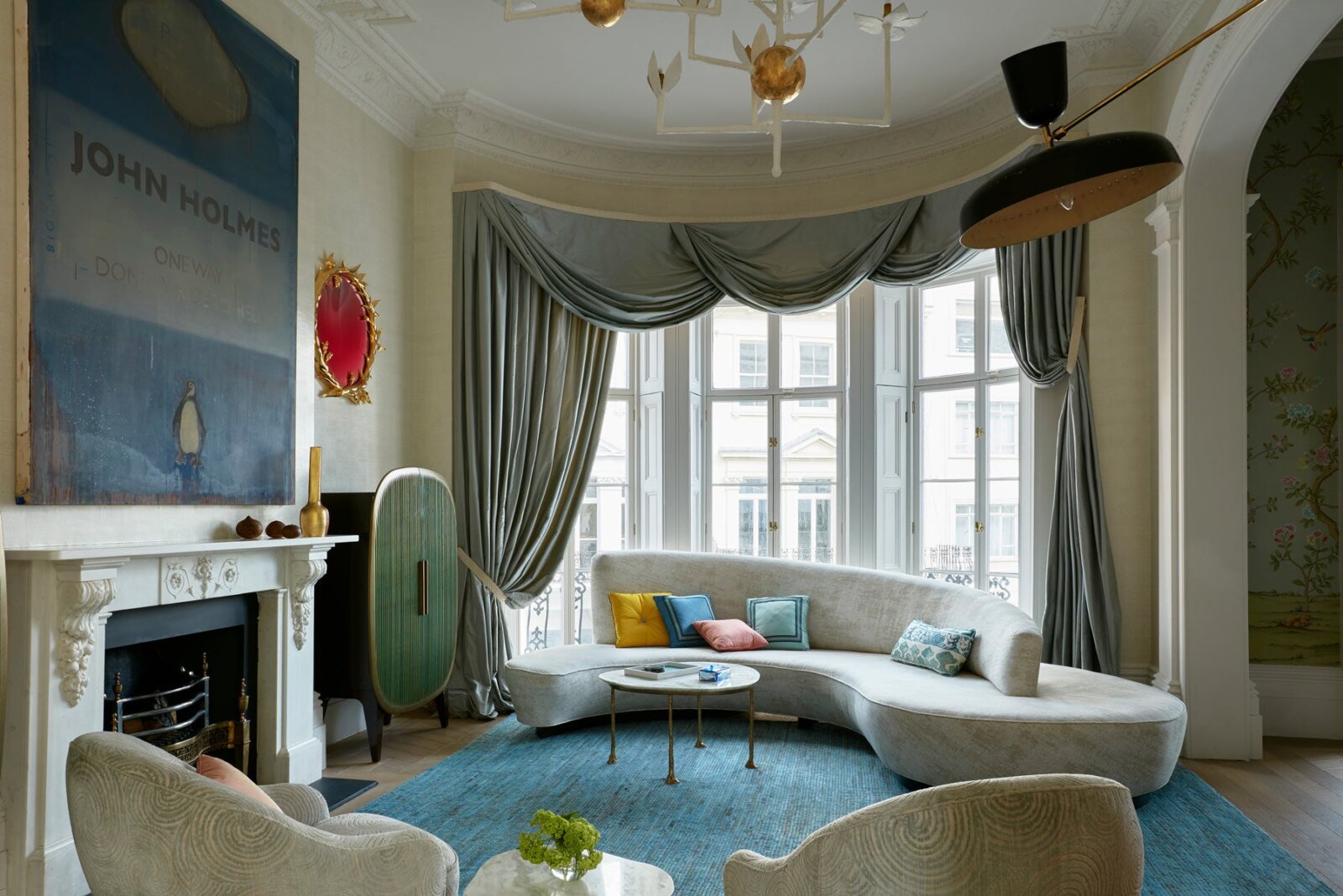 rèm cửa kiểu châu Âu may bèo rũ mềm mại quý phái