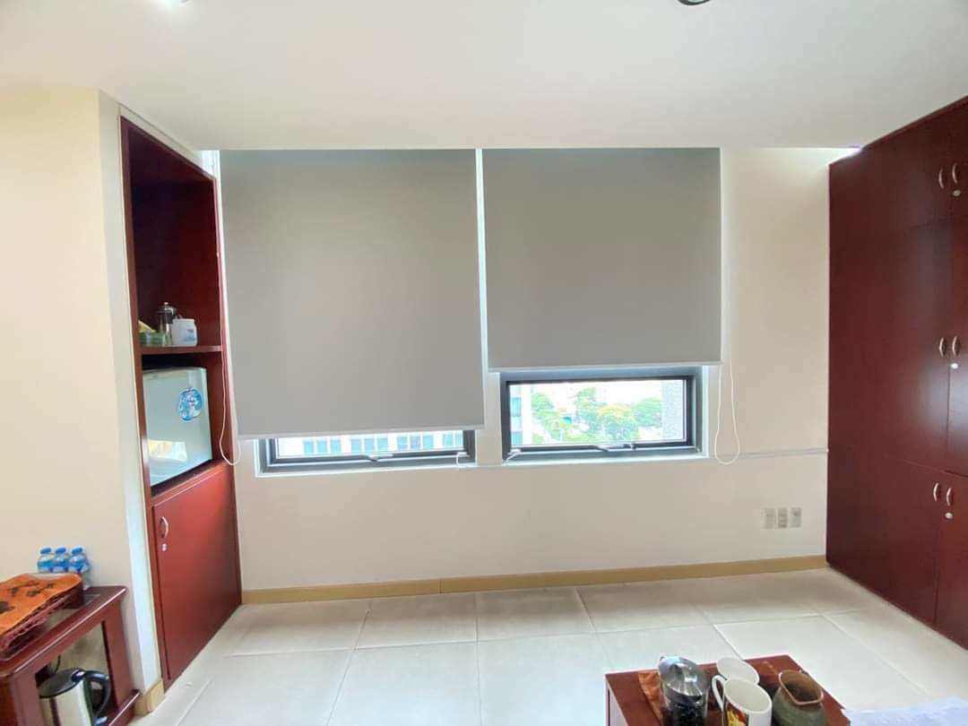 rèm cuốn chống nắng đẹp chất liệu bền bỉ