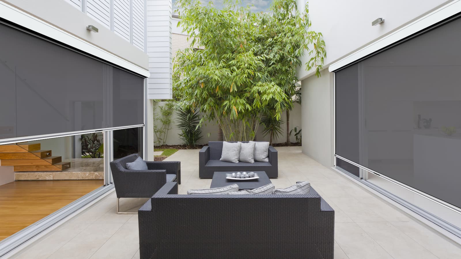 mô phỏng hệ ray kín rèm zipper hoạt động thế nào