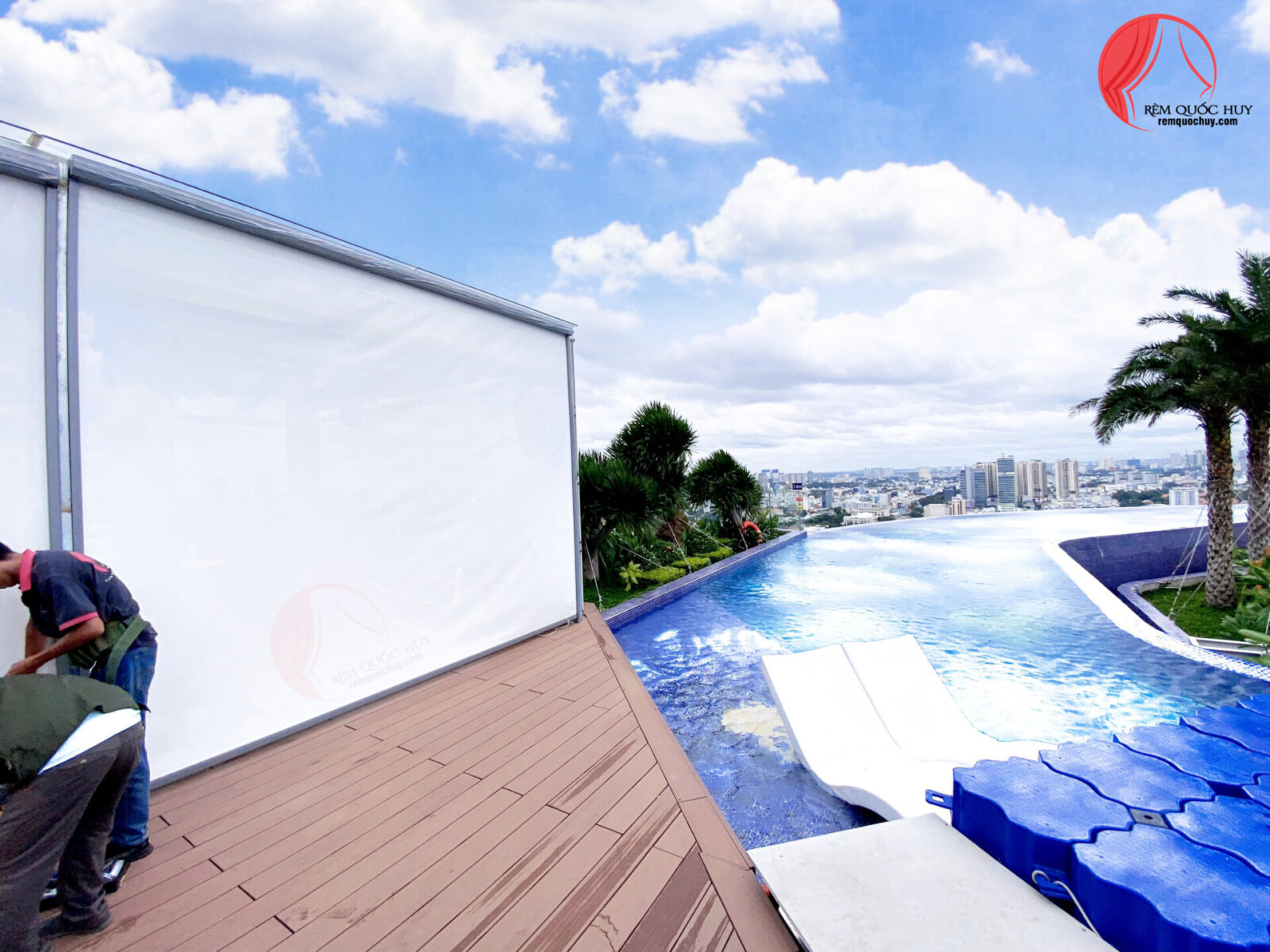 thiết kế khóa zipper giúp rèm không bay gió