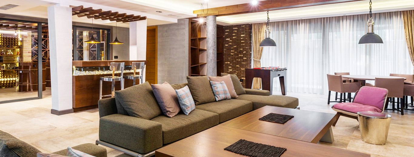 rèm phòng ngủ nên chạm đất hay không trong thiết kế hiện đại