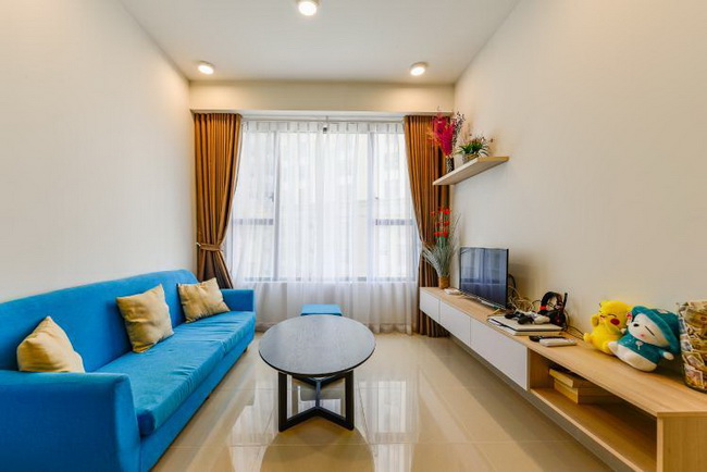Mẫu rèm phòng khách cách nhiệt chống nóng cho nhà hướng Tây