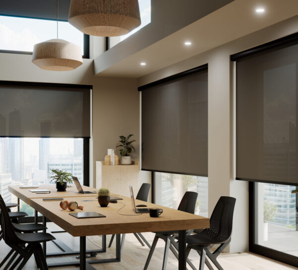 Đo và làm rèm cuốn vừa khung cửa kính công ty