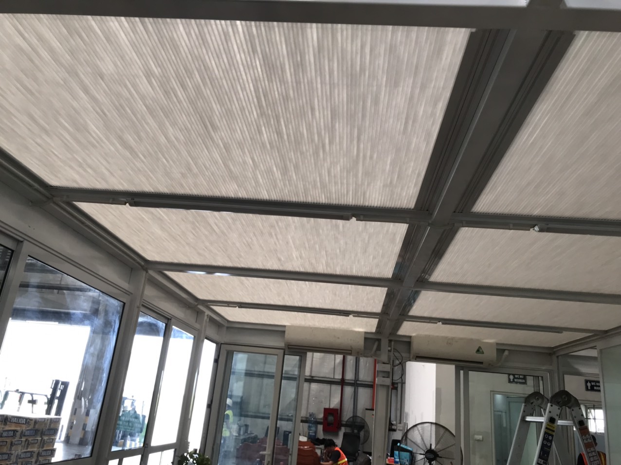 rèm giếng trời smart home tích hợp điều khiển tự động